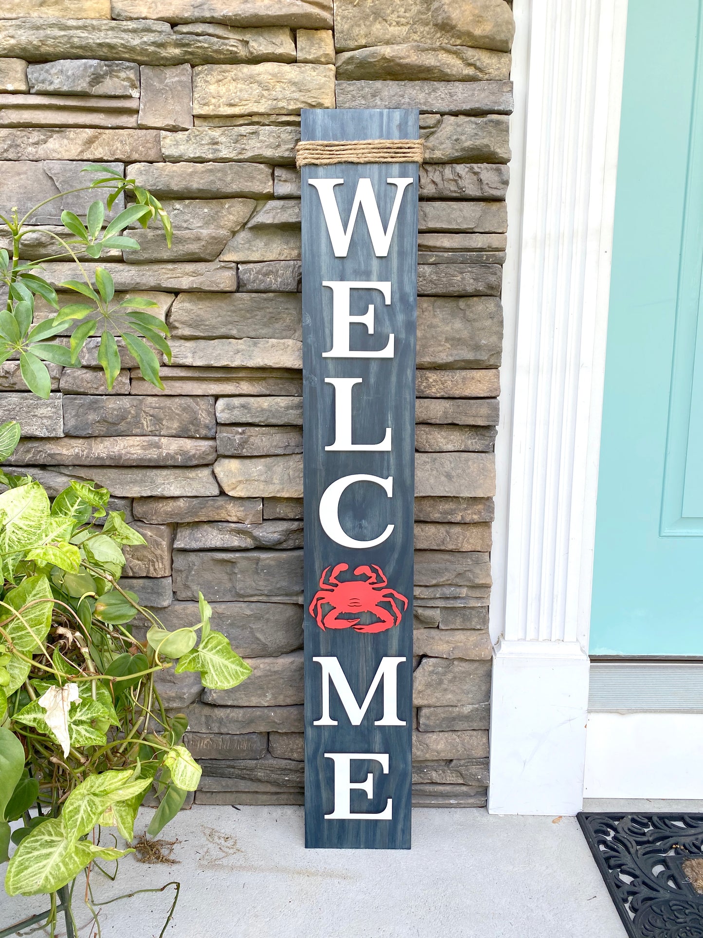 Handmade Wood Welcome Porch Leaner Sign with Crab Design