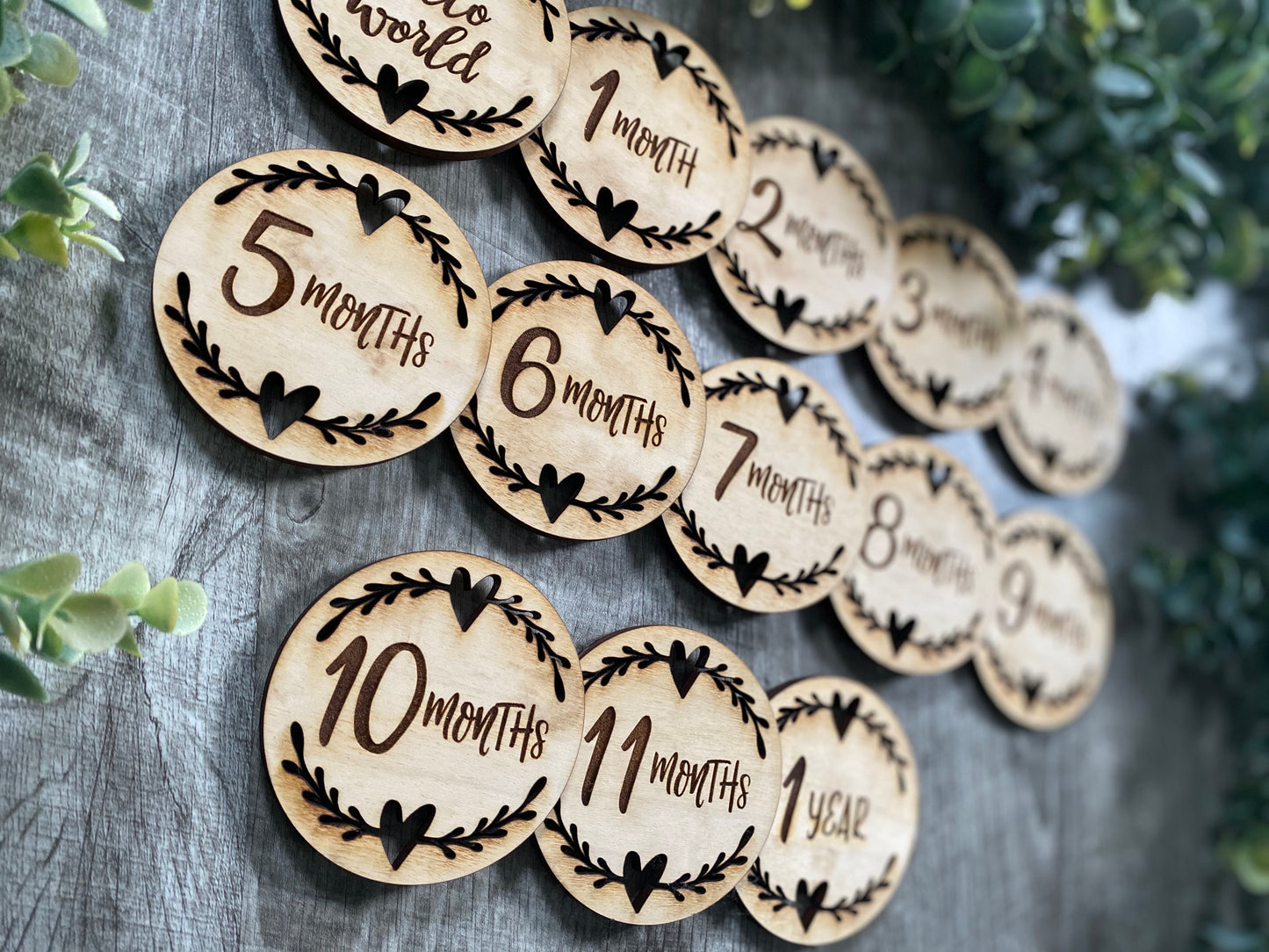 Newborn Baby Milestone Gift, Wood Monthly Photo Prop, Baby shower present, Engraved and Laser Cut