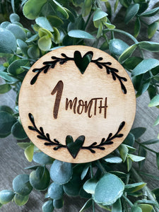 Newborn Baby Milestone Gift, Wood Monthly Photo Prop, Baby shower present, Engraved and Laser Cut