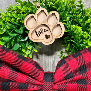 Custom engraved and 3d Dog Paw Ornament, Personalized with Pets name, Christmas tree decoration or gift for the holidays